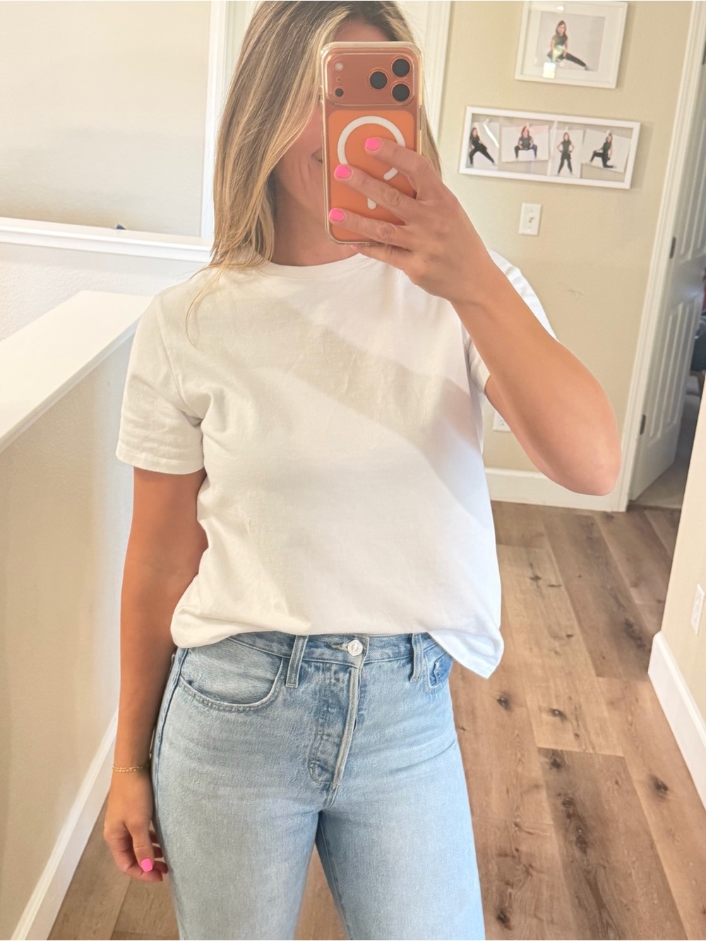 Good American white basic tshirt